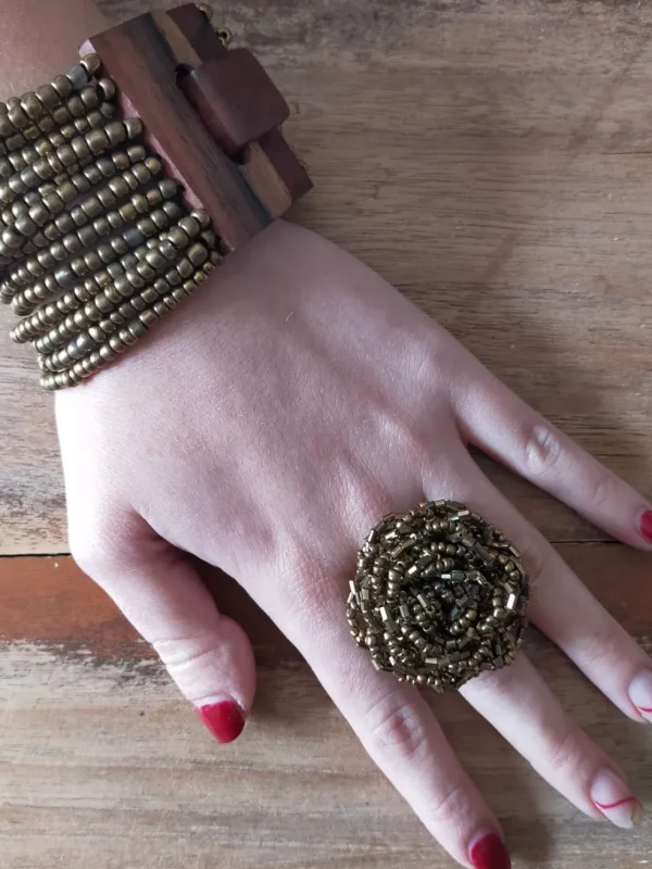 Anello Perline di Vetro Fiore