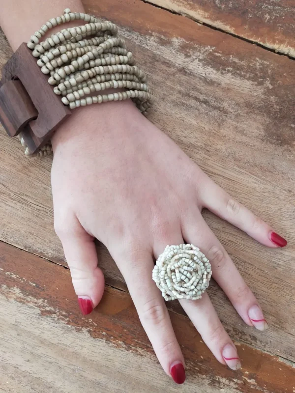 Anello Perline di Vetro Fiore