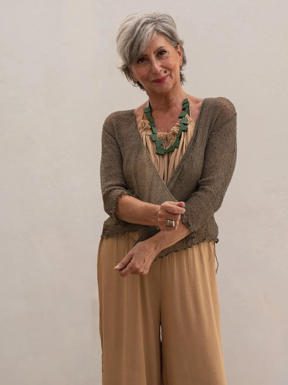 cardigan_rete_corto_copri_11.webp Cardigan rete corto coprispalle rayon Amelia