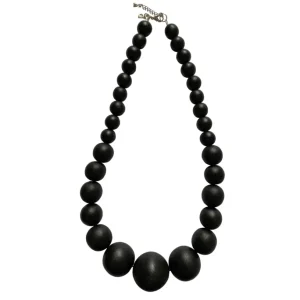 Collana corta legno Bulgaria