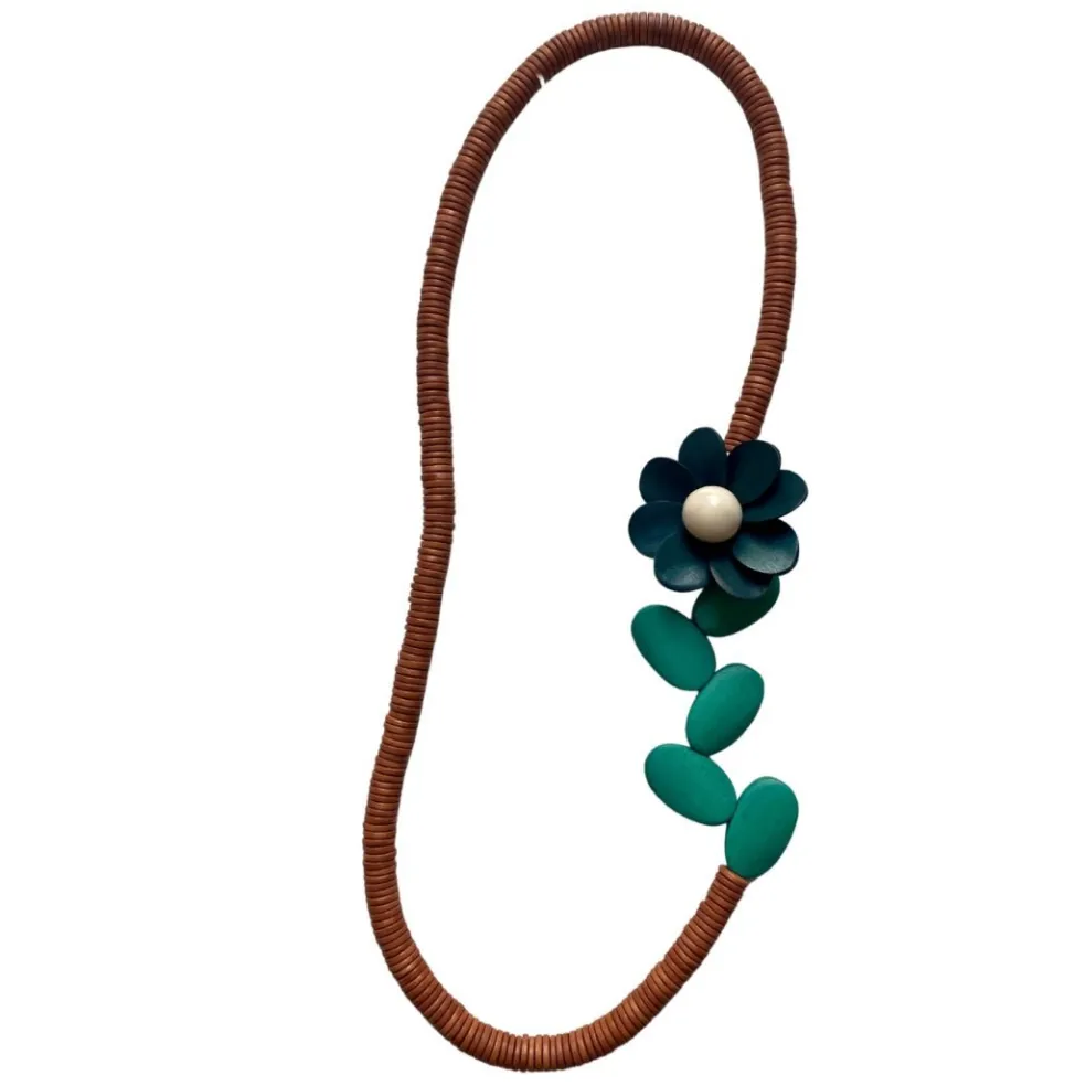 collana_fiore_0.webp Collana Fiore