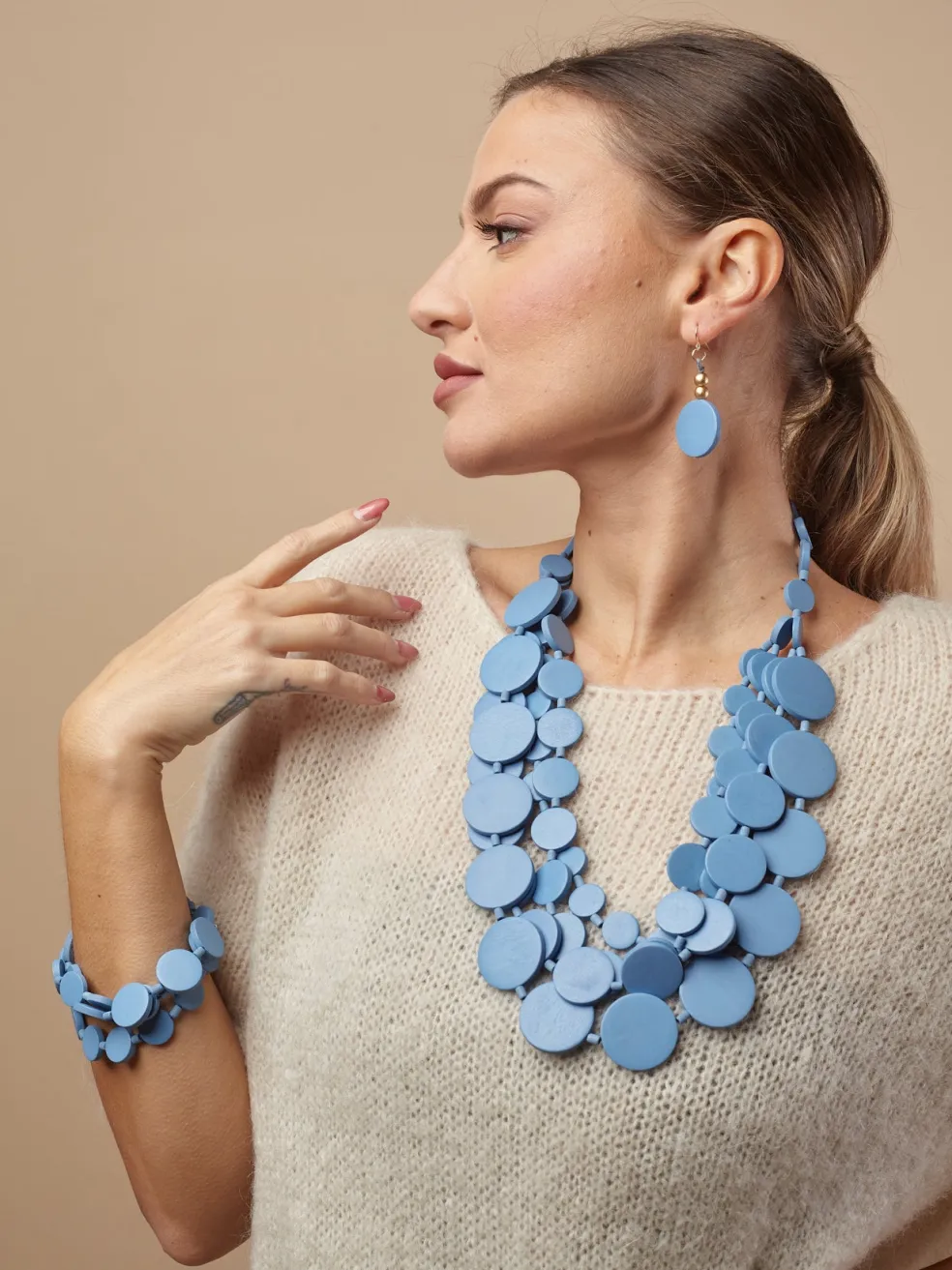 collana_italia_legno_4.webp Collana Italia legno