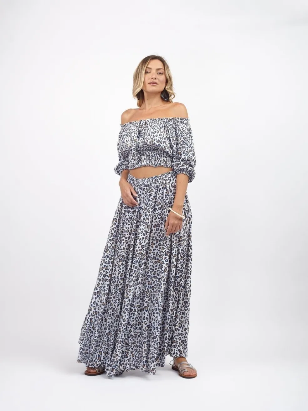 crop_top_rayon_con_scollo_1.webp Crop Top rayon con scollo bardot Olivia