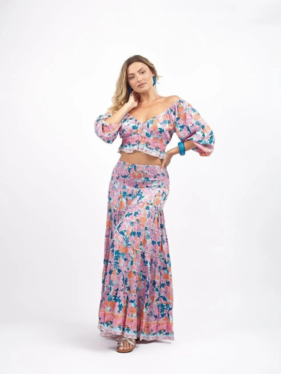 crop_top_scollo_bardot_e__5.webp Crop Top scollo bardot e maniche a sbuffo Doroty