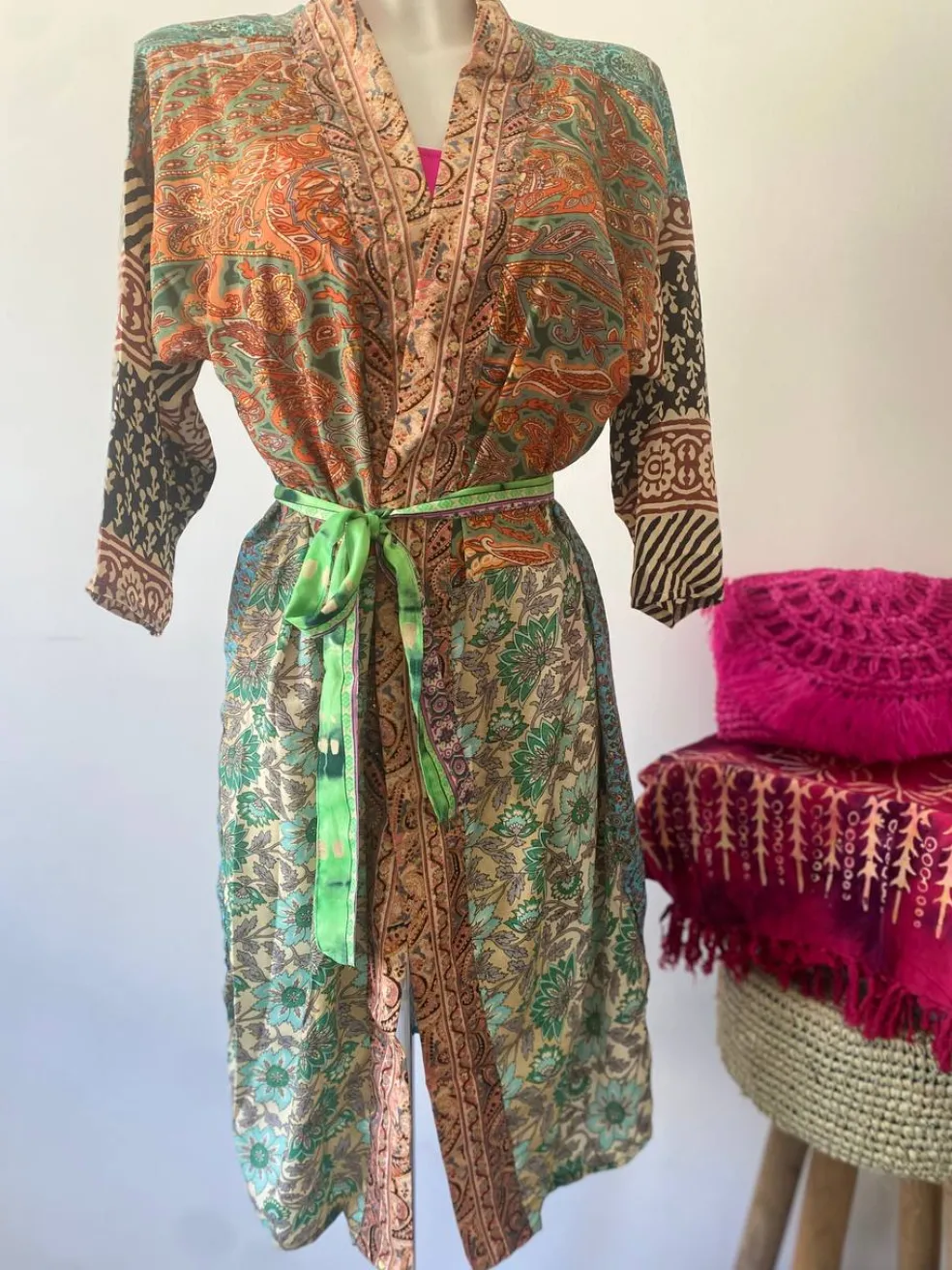kimono_seta_pezzo_unico_s_2.webp Kimono seta pezzo unico Sheila