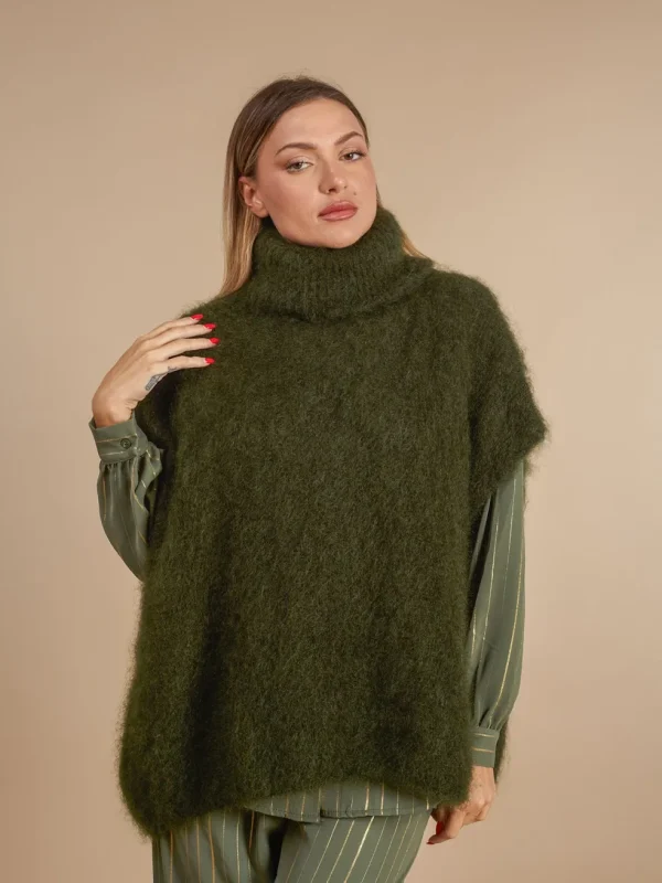 Maglione Lilo collo alto smanicato kid mohair