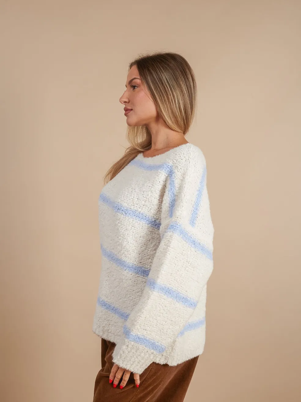 maglione_morbido_lana_sof_0.webp Maglione morbido lana Sofia