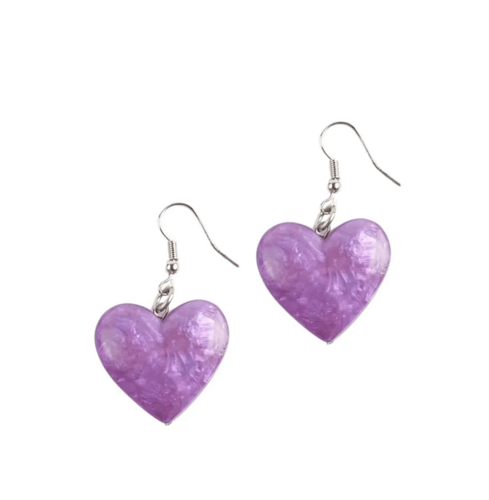 orecchini_cuore_resina_0.webp Orecchini Cuore resina