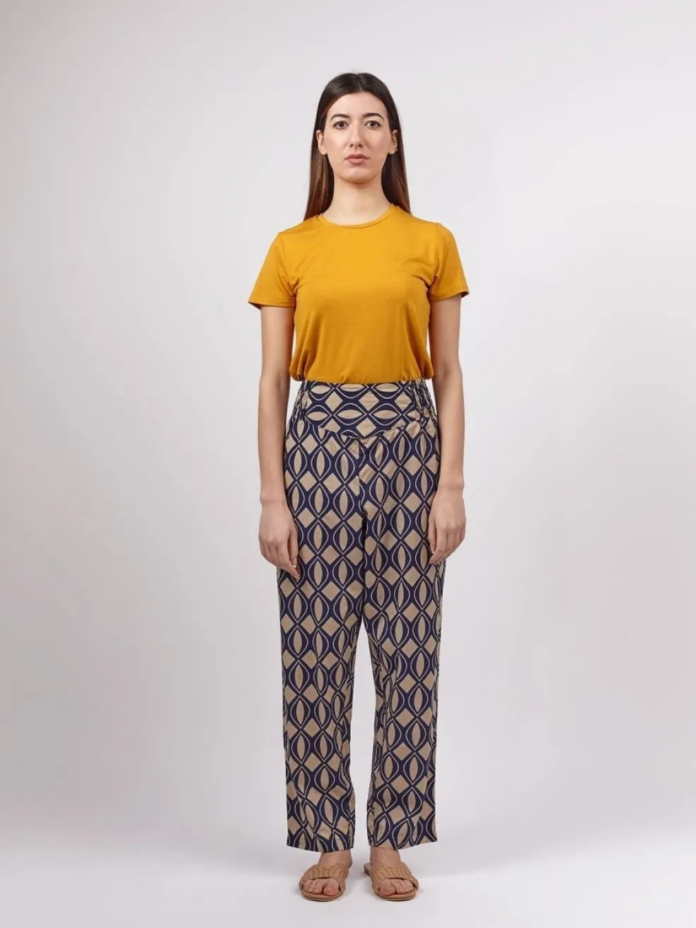 pantaloni_uma_cotone_3.webp Pantaloni Uma Cotone