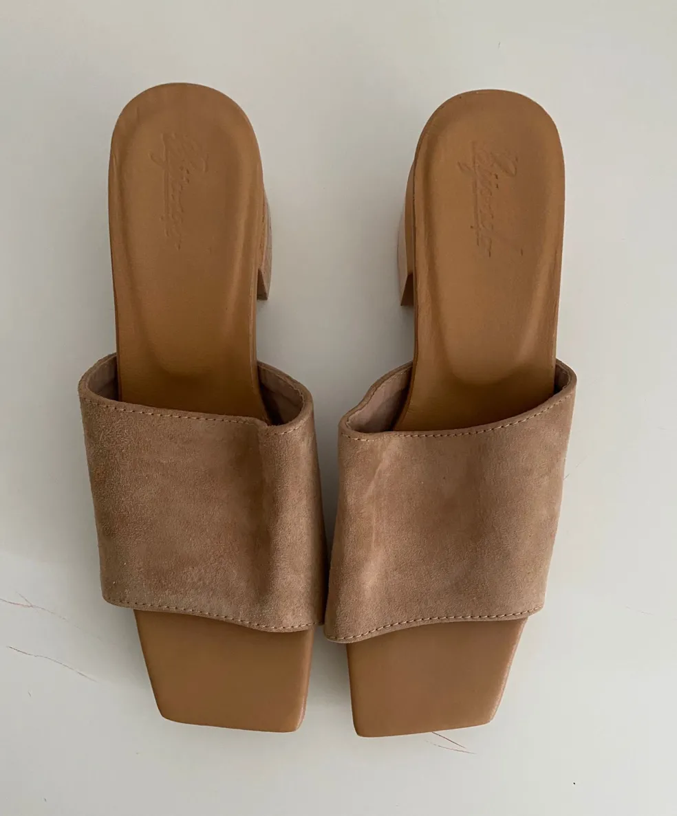 scarpe_reese_2.webp Scarpe Reese