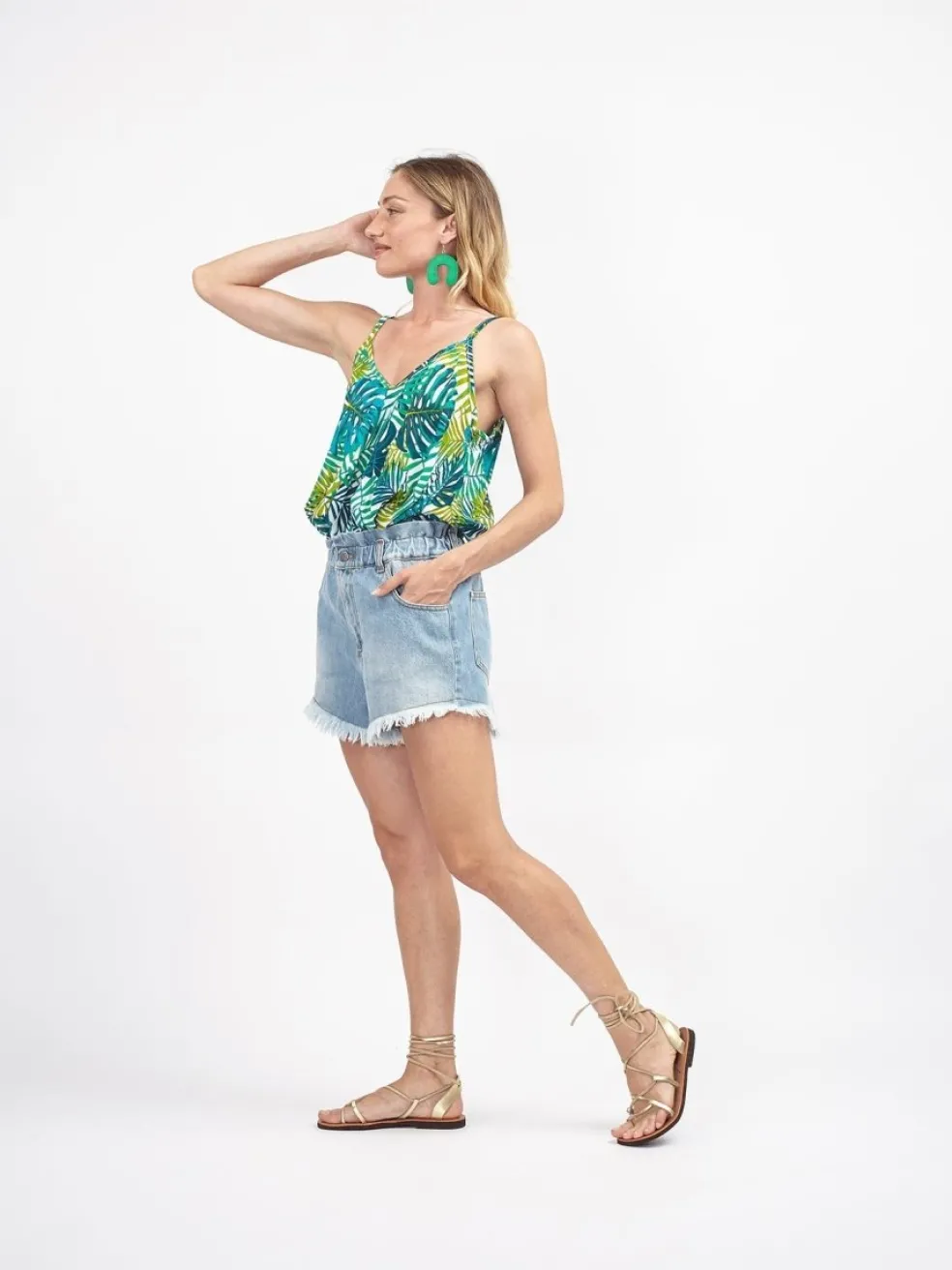 top_in_rayon_con_bretelle_0.webp Top in rayon con bretelle Mona