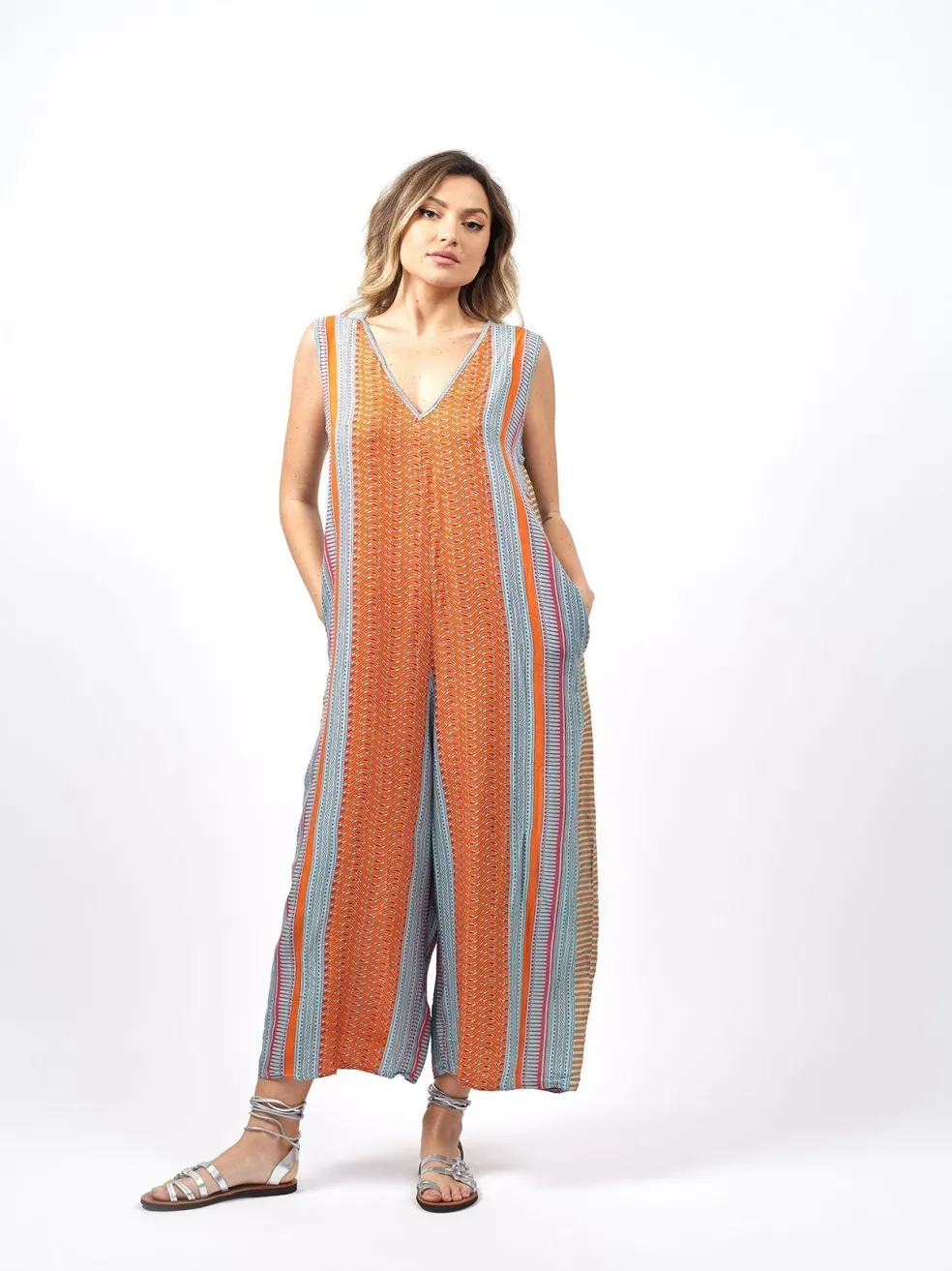 tuta_rayon_selena_3.webp Tuta rayon Selena