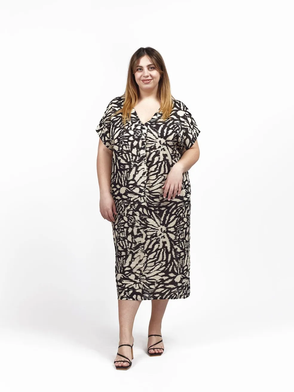 vestito_caftano_viscosa_s_0.webp Vestito caftano viscosa scollo V Milena