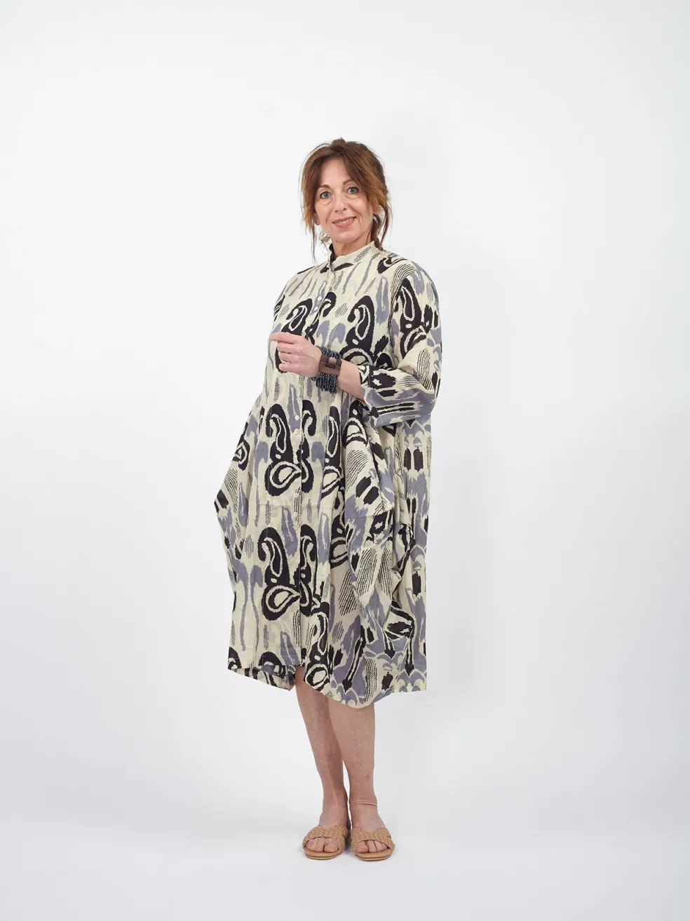 vestito_camicione_cotone__16.webp Vestito camicione cotone Jhola