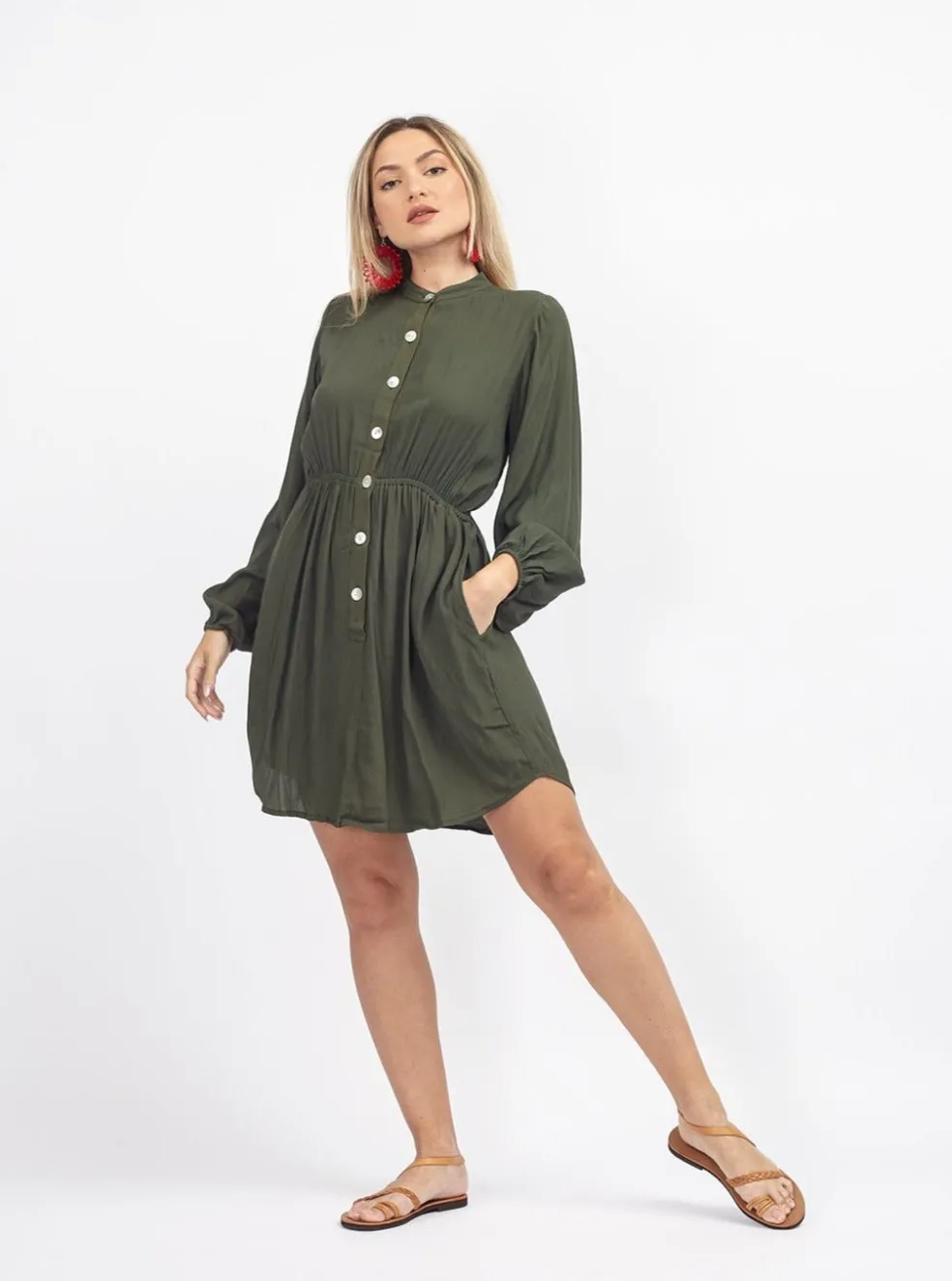 vestito_corto_rayon_con_b_0-2.webp Vestito corto rayon con bottoni Noemi