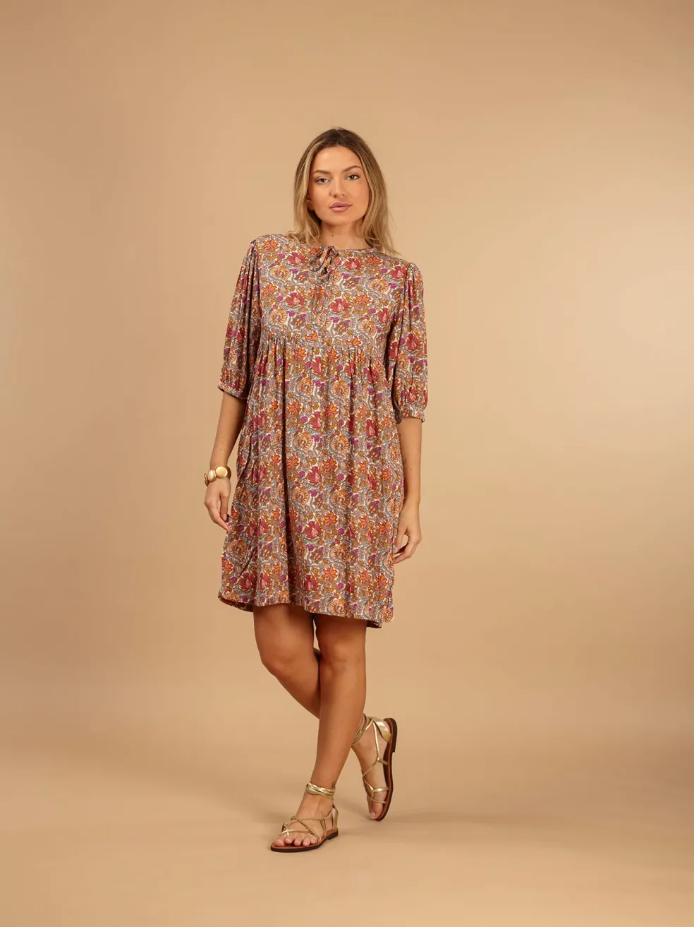 vestito_corto_rayon_janic_1.webp Vestito corto rayon Janice