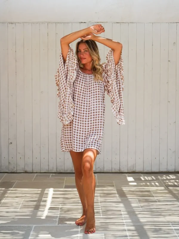 Vestito corto scollo bardot manica ventaglio Christelle