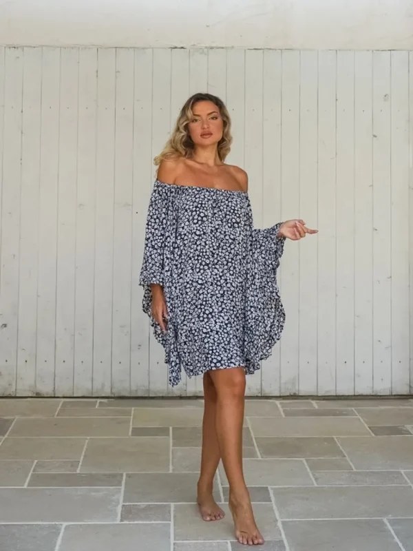 Vestito corto scollo bardot manica ventaglio Christelle