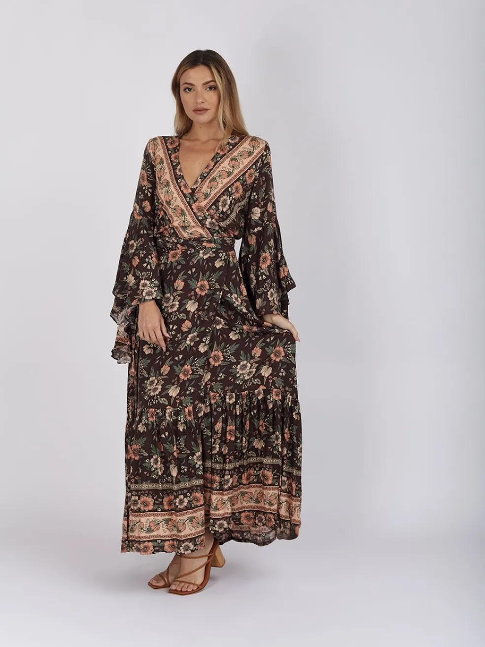 vestito_kimono_megan_wrap_11.webp Vestito Kimono Megan Wrap
