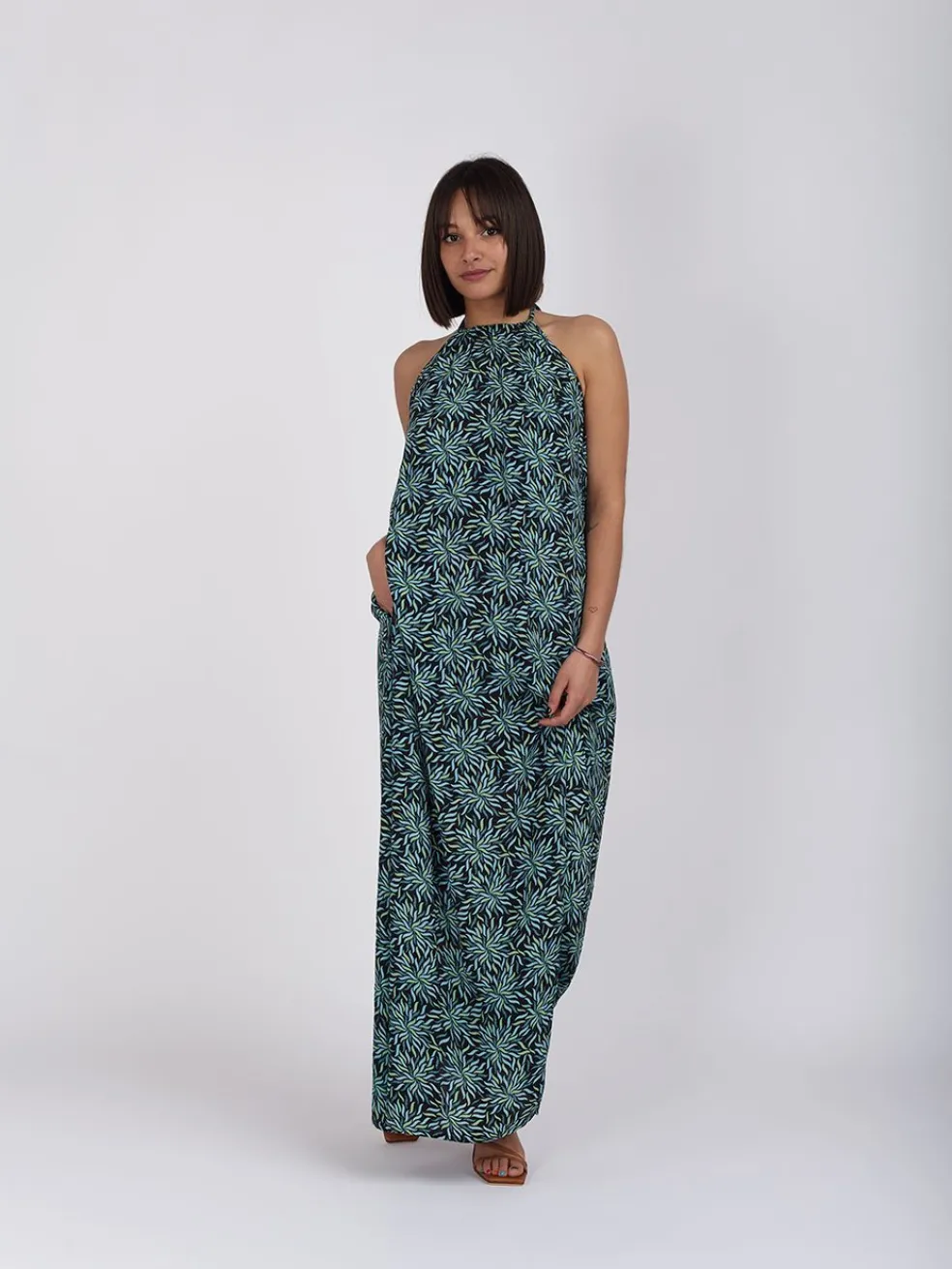 vestito_lungo_nora_3.webp Vestito lungo Nora