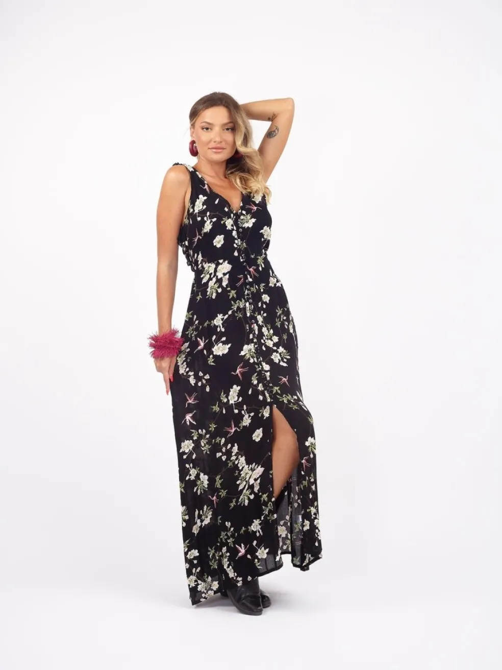 vestito_lungo_schiena_sco_1-1.webp Vestito lungo schiena scoperta rayon Annika
