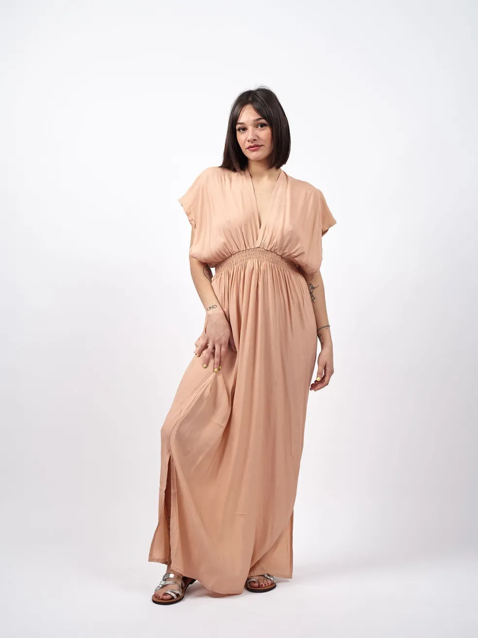 vestito_lungo_scollo_a_v__3.webp Vestito lungo scollo a V rayon Yulia