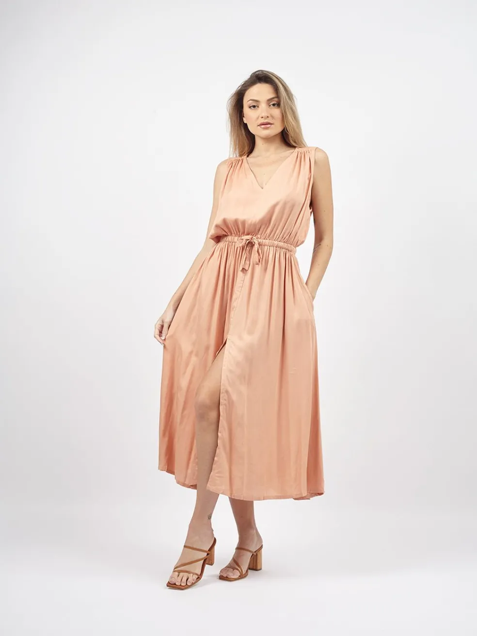 vestito_lungo_smanicato_s_1.webp Vestito lungo smanicato stile impero Kirsten
