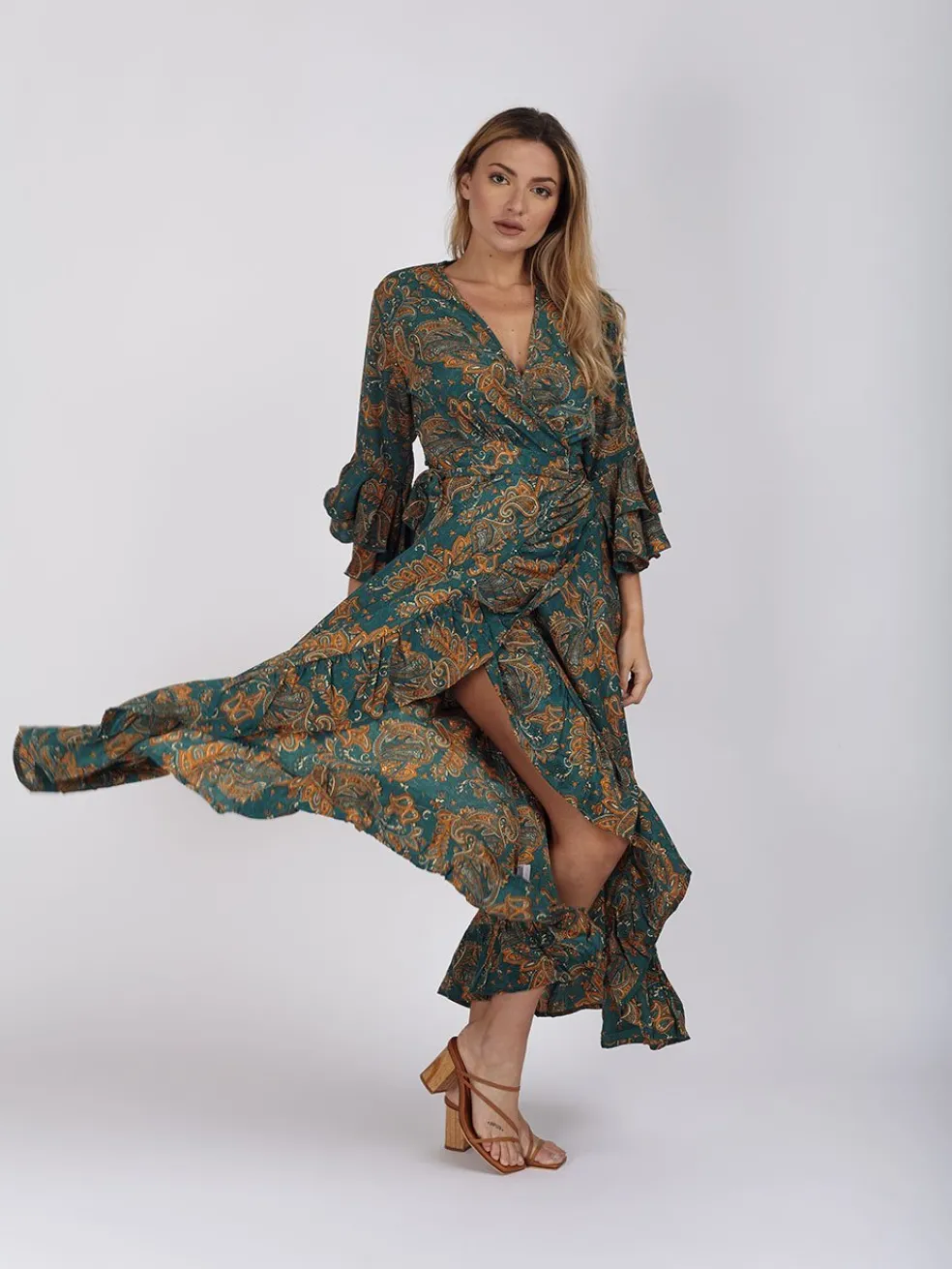 vestito_lungo_wrap_seta_r_2.webp Vestito lungo wrap seta rouches Gilda