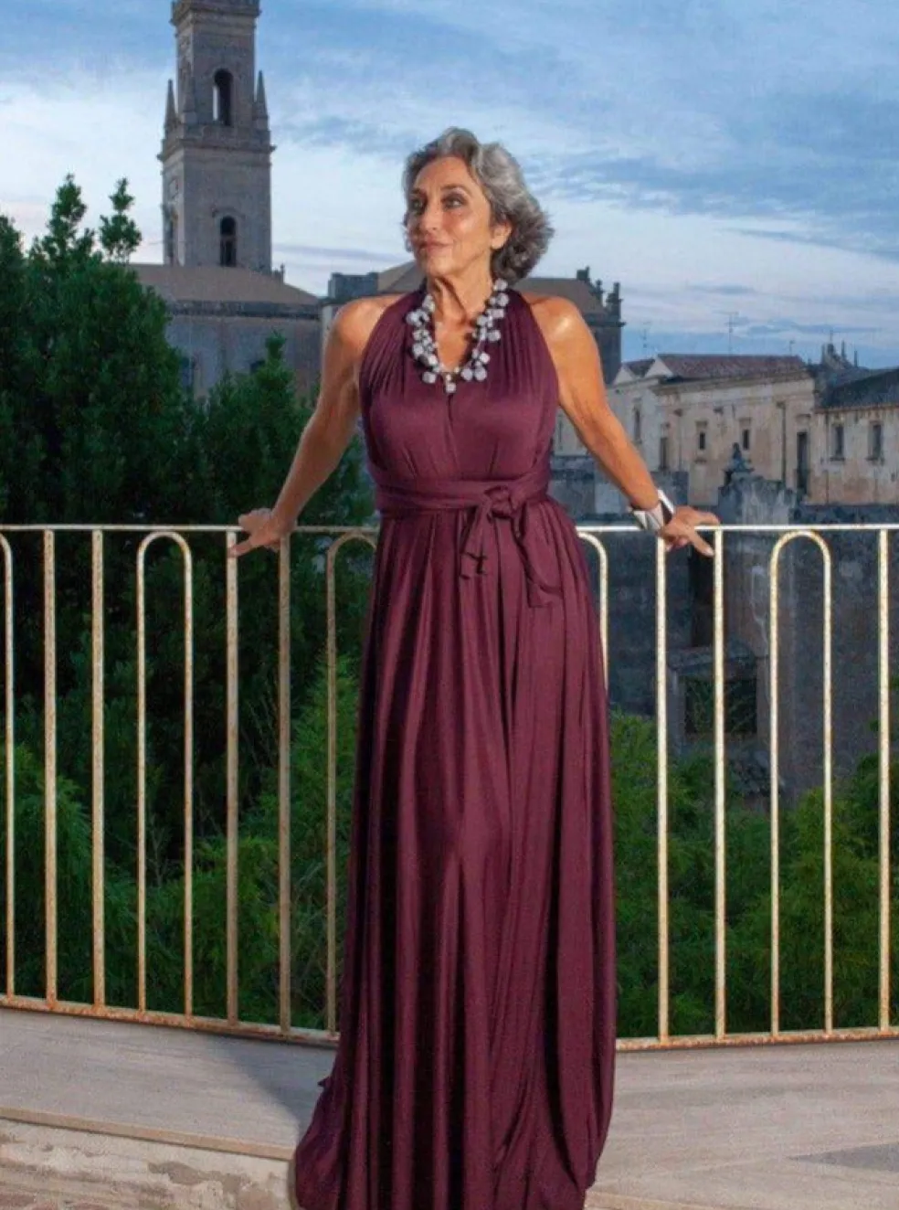 vestito_trasformabile_ayu_23.webp Vestito trasformabile Ayunita infinity
