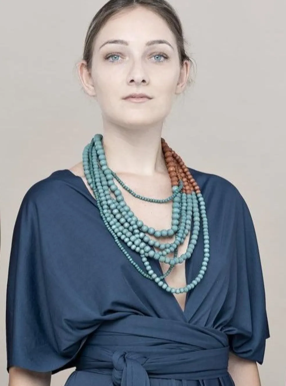 vestito_trasformabile_ayu_24.webp Vestito trasformabile Ayunita infinity
